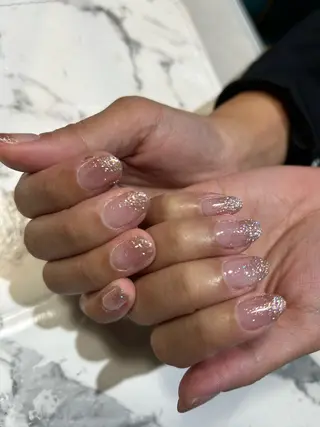 ネイル lil shine .nail所属・中尾 葉月のネイルデザイン