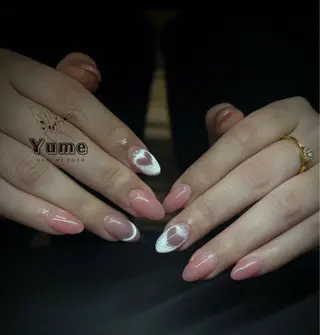 ミディアム トウイ nailのネイルデザイン