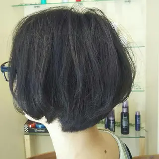 ショート カラー SHAFT Ieiriのヘアスタイル
