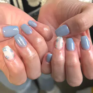 ネイル shine'an fuka🌿🫧のネイルデザイン