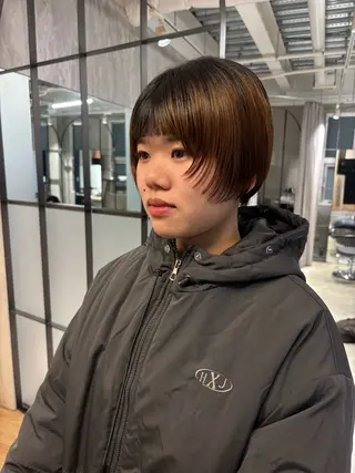 ショート 西田 美侑/カットモデルのヘアスタイル