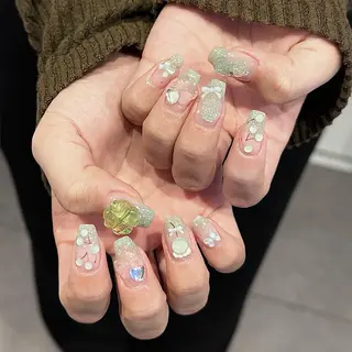 ネイル AIKO🐈‍⬛⭐︎ 大阪/y2k/個性派のネイルデザイン