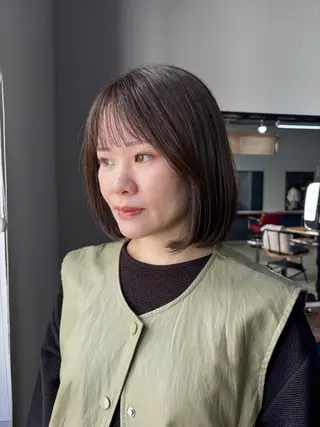 ショート ウシロダ メグミのヘアスタイル