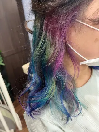 セミロング カラー 原宿サロン代表 デザインカラー伊藤卓のヘアスタイル