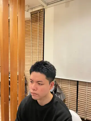 ショート メンズ 椿 大輔のヘアスタイル