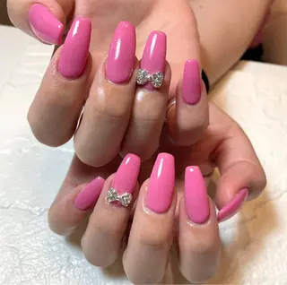 ネイル Aulu'bネイル ボディージュエリーのネイルデザイン