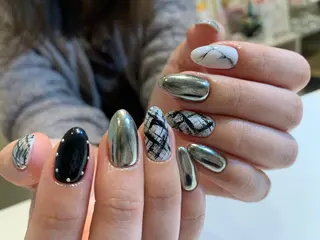 ネイル salon de Tiaraのネイルデザイン