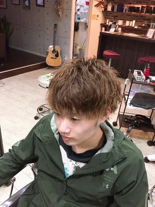 パーマ ZAZA rubik所属・此島 雄聖のヘアスタイル