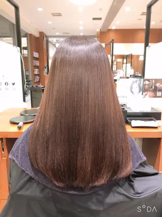 セミロング 髙田 千華 髪質改善ストレートのヘアスタイル