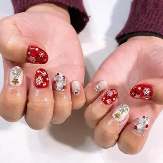 ネイル VIOLUS所属・VIOLUS 関目のネイルデザイン