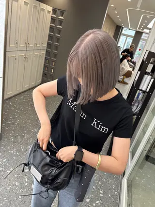 ミディアム 🫧 栄ハイトーン Yasuyo🫧のヘアスタイル