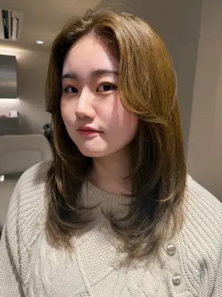 YAMADA KOKOROのヘアスタイル