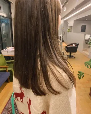 セミロング カラー camillahair所属・ITO YUKIのヘアスタイル