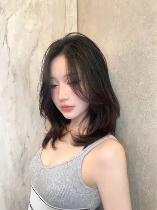 ミディアム カラー RIN🩶レイヤー /ハッシュカットのヘアスタイル