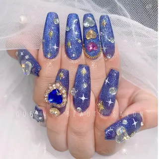 ネイル Queen’s 歌舞伎町店のネイルデザイン