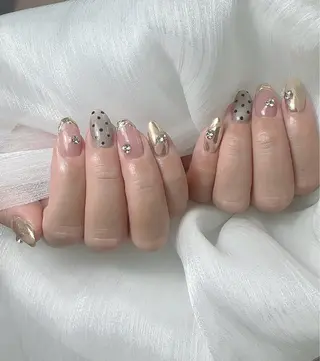 ネイル UniqueNail さとみのネイルデザイン