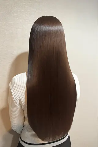 ロング kammamia【カンマミア】所属・川村 夏のヘアスタイル