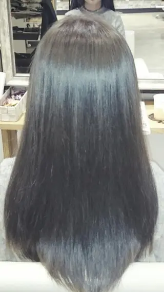 ミディアム カラー SAI hairgardenのヘアスタイル
