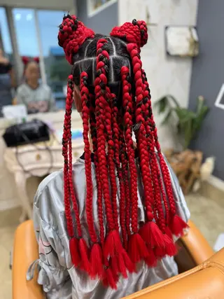 sou1.B所属・須藤 喜美子のヘアスタイル