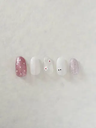 ネイル 市川 沙希子のネイルデザイン