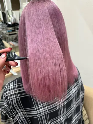 ミディアム カラー fand / HINAのヘアスタイル