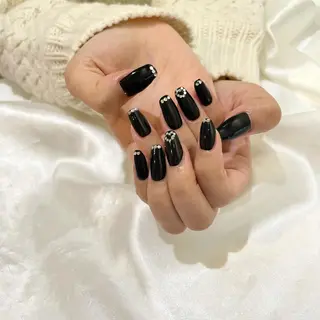 ネイル classic 新横浜所属・山田 暉のネイルデザイン