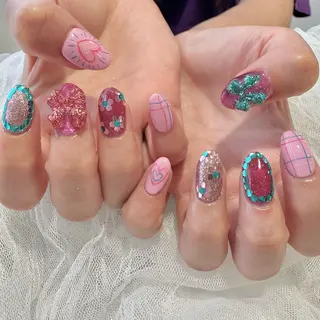 ネイル 新井 ひなののネイルデザイン