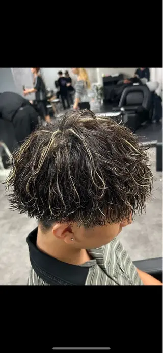 カラー パーマ メンズ 立川韓国メンズヘア ニュアンスパーマ安井のヘアスタイル