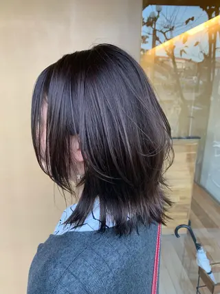 ミディアム カラー 大平 京佳のヘアスタイル