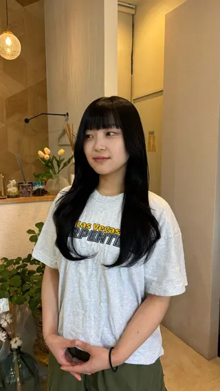 ロング カラー Rinon所属・沖 真琴のヘアスタイル