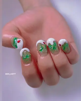 ネイル JINI NAIL所属・ジニ ネイルのネイルデザイン