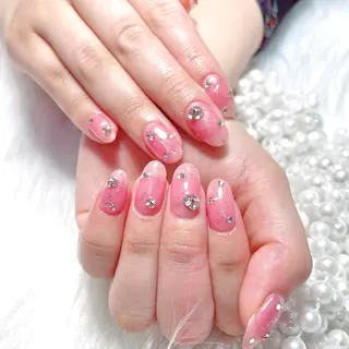 ネイル yui 💜のネイルデザイン