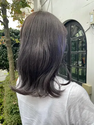 ミディアム カラー SALOWIN下北沢所属・hazuki 🌝のヘアスタイル