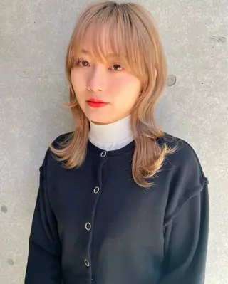 セミロング 🫧ふくだ りな 🕊のヘアスタイル
