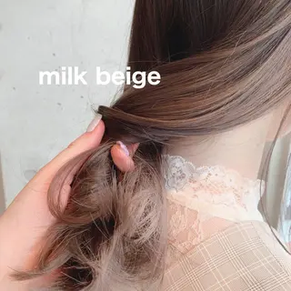 カラー nui所属・ﾚｲﾔｰ.ﾍｱｾｯﾄ 🤍宮本しおりのヘアスタイル