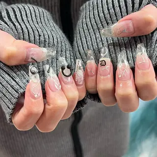 ネイル pomy nail新宿店所属・a yuiのネイルデザイン
