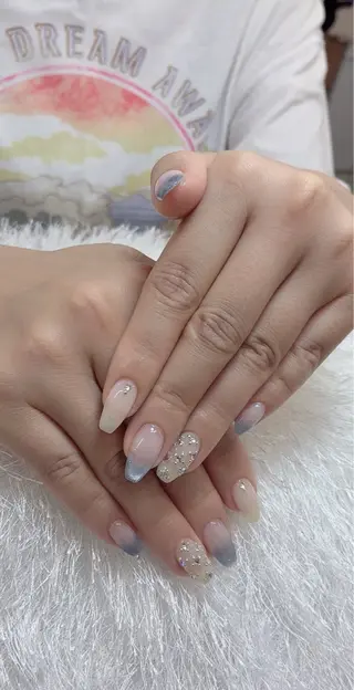 ネイル 佐藤 依娜のネイルデザイン