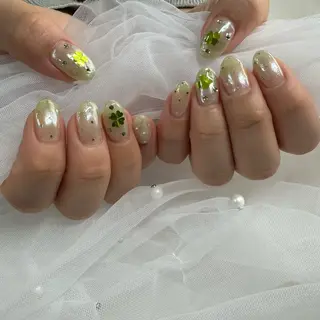 ネイル 東 千夏のネイルデザイン