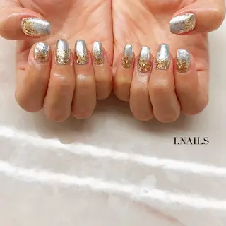 ネイル アイネイルズ所属・早川 梓のネイルデザイン