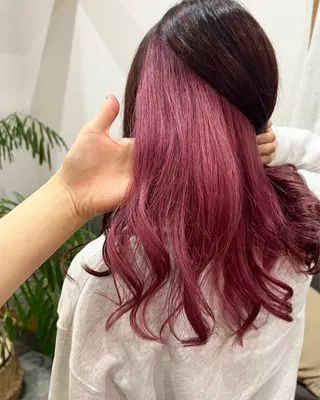 ロング カラー フラム所属・WATANABE MISAKIのヘアスタイル