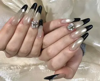 ネイル Pure&Rich Nailのネイルデザイン