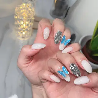 ネイル NEO Beauty Salon所属・𝐍𝐄𝐎 𝐉𝐔𝐑𝐈のネイルデザイン