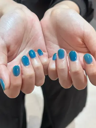 ネイル nail studio LÓE所属・Jr.nailist hinakoのネイルデザイン