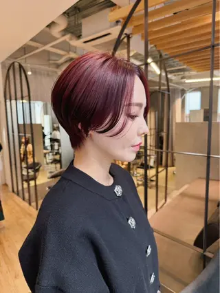 ショート カラー ROAMER スタイリストのヘアスタイル