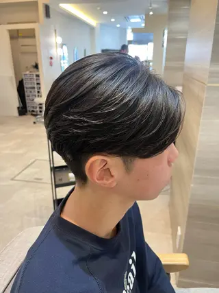 ショート パーマ 🦋Yui🦋透明感 /艶髪/メンズカットのヘアスタイル