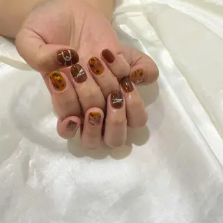 ネイル classic 新横浜所属・山田 暉のネイルデザイン