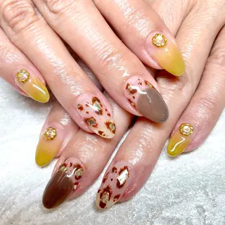 ネイル nail Eclat所属・志賀野 美喜のネイルデザイン