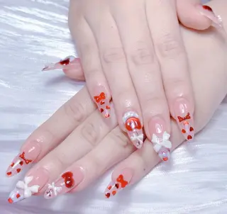 ネイル 小島 千尋のネイルデザイン