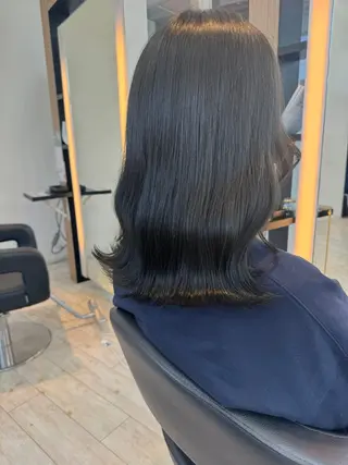 セミロング 韓国ヘア🇰🇷/ みずき/レイヤーのヘアスタイル