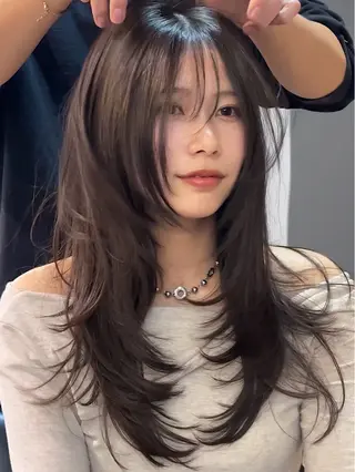 カラー 日下 知七里のヘアスタイル